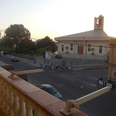 A La Maison De Gabry 住宿加早餐酒店 维博瓦伦蒂亚码头