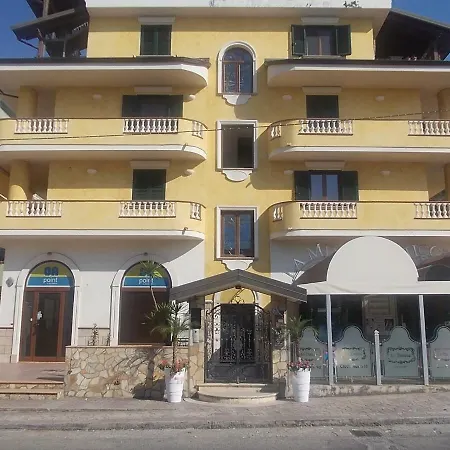 Bed & Breakfast A La Maison De Gabry 2*
