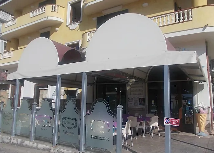 Alojamento de Acomodação e Pequeno-almoço A La Maison De Gabry 4*